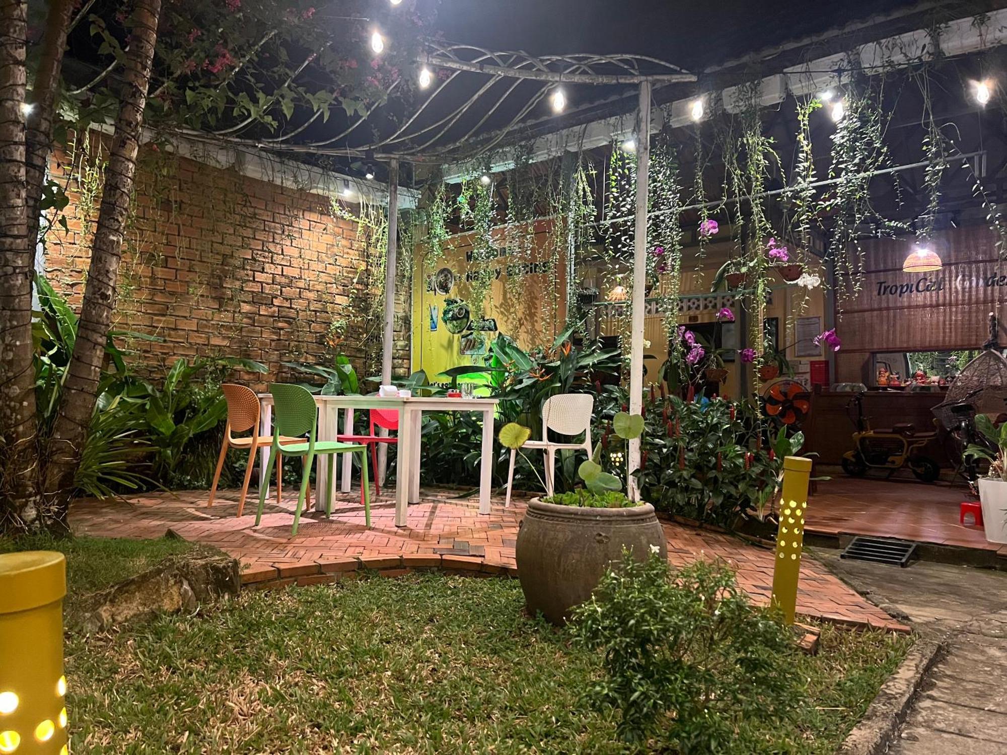 Апартаменты Tropical Garden Дуонг-Донг Экстерьер фото